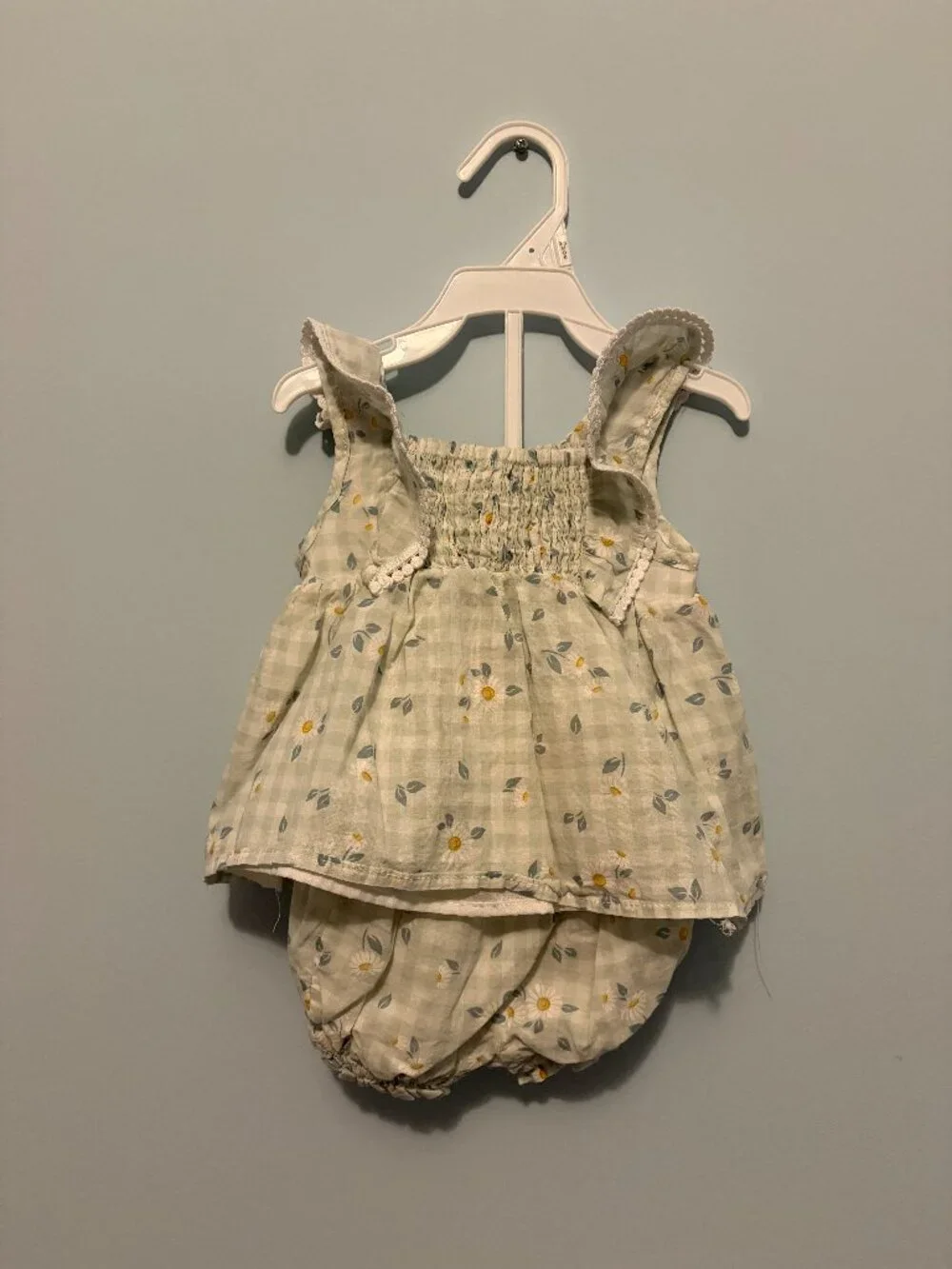Max Studio Baby Girl Tank Ruffle Sleeves/Shorts 6-9 Months Gingham Flowers New
